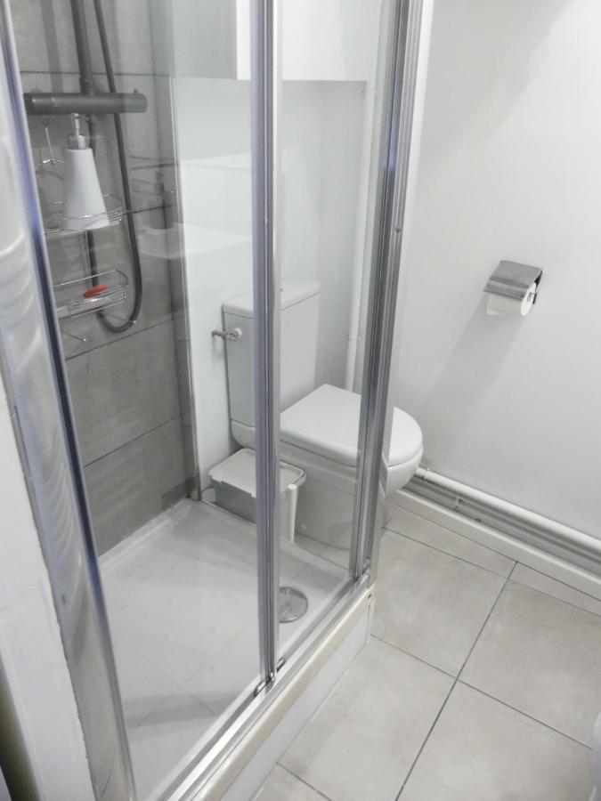 NEW - Studio cosy - Plages à 5min - Parking privé - WIFI - Commerces au pied du bâtiment La Grande-Motte Exterior foto